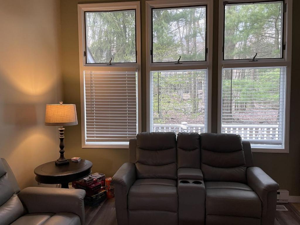 Beautiful Lake Harmony Townhouse At Big Boulder Lake And Ski Area Buitenkant foto