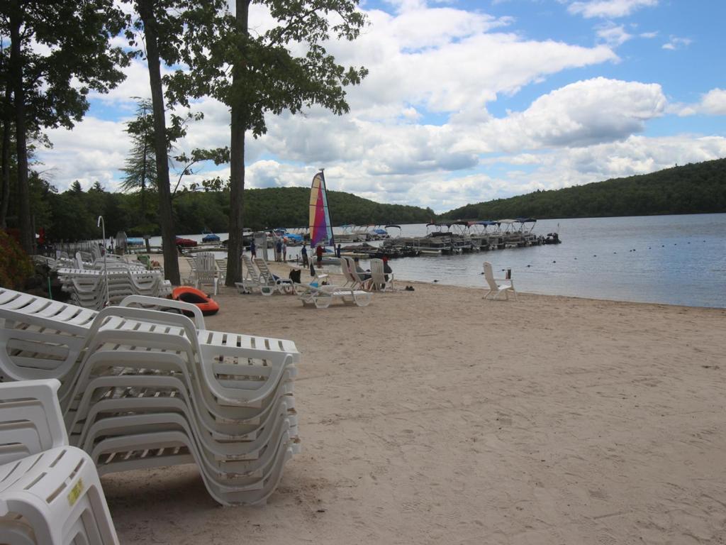 Beautiful Lake Harmony Townhouse At Big Boulder Lake And Ski Area Buitenkant foto